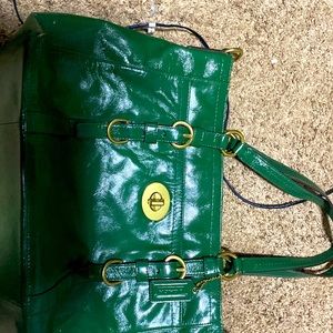 Green couch bag used twice new with tags